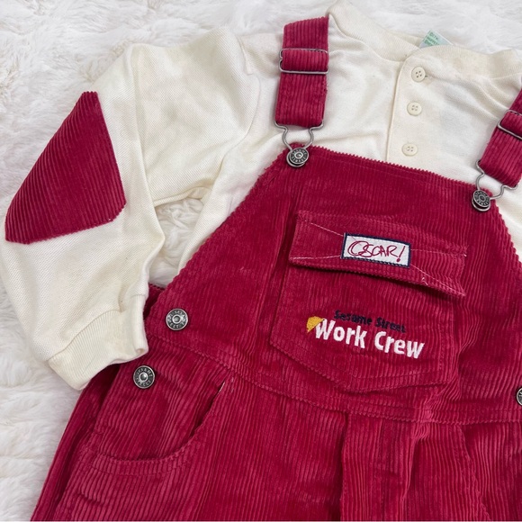 Sesame Street Oscar Burgundy Overalls - Picture 4 of 6